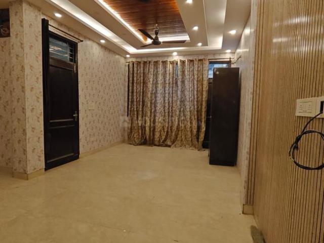 Flat for rent in Deri