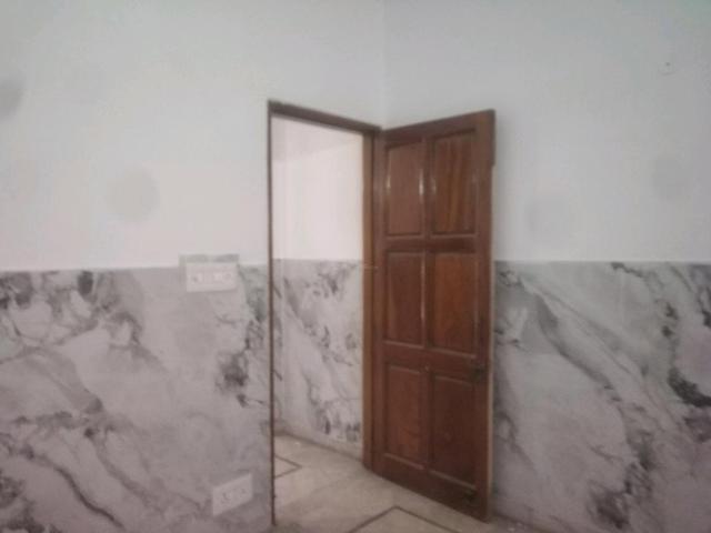 Flat for rent in Deri