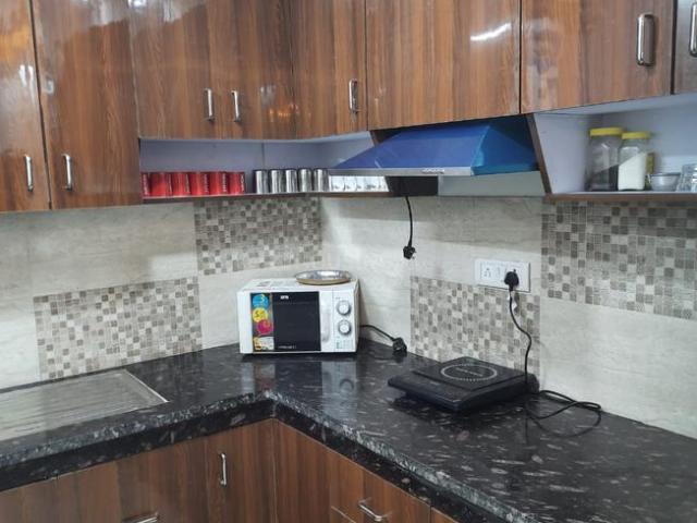 Flat for rent in Deri