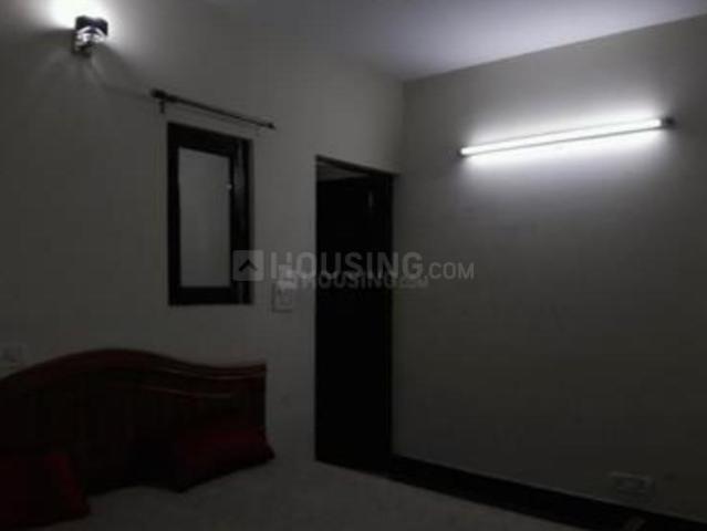 Flat for rent in Deri
