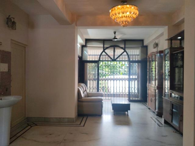Flat for rent in Calcutta, West Bengal