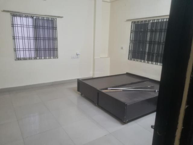 Flat for rent in Madya