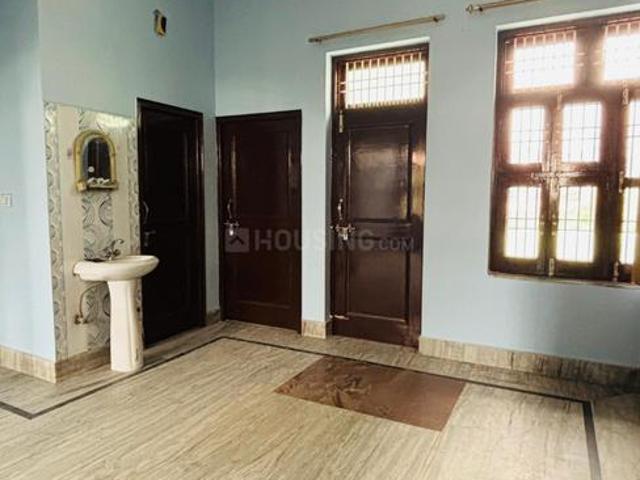 Flat for rent in Hariana