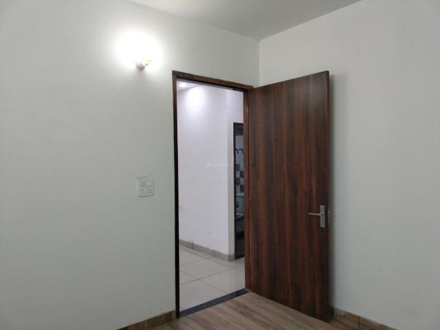 Flat for sale in Barola, Noida