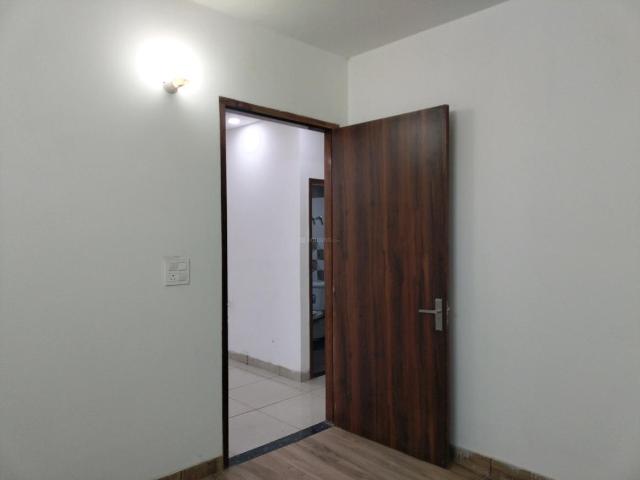 Flat for sale in Barola, Noida