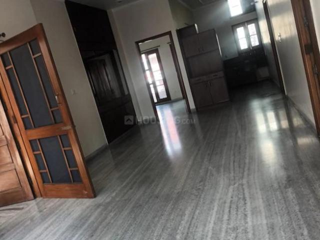 Flat for rent in Hariana
