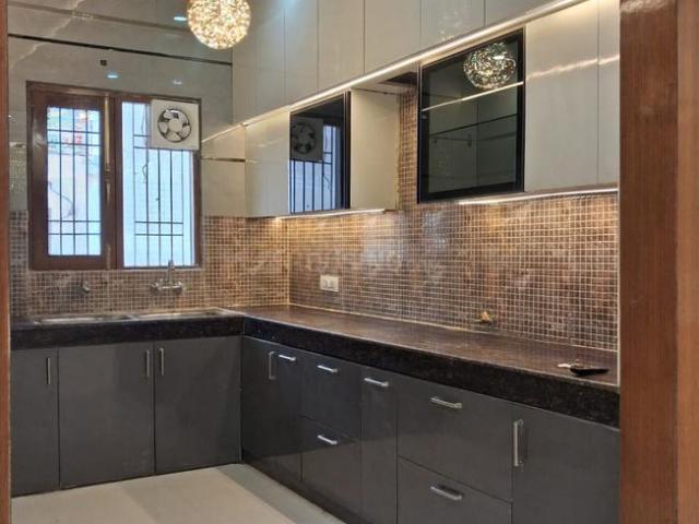 Flat for rent in Hariana