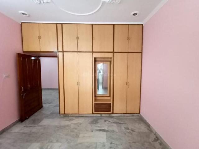 Flat for rent in Sector 12A, Ralli