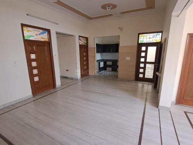 Flat for rent in Sector 14, Hisar