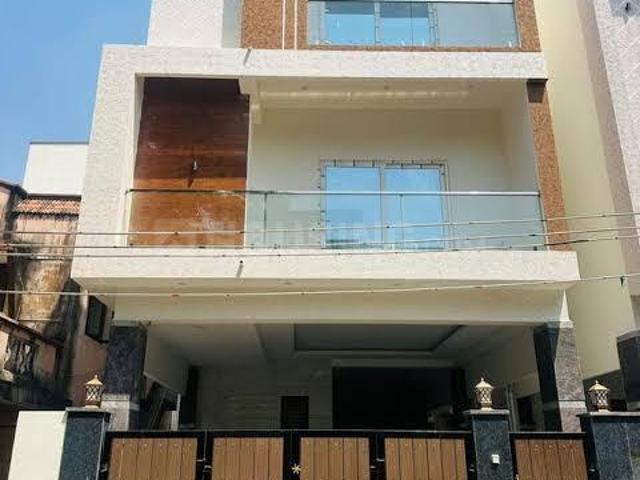 Flat for rent in Hariana