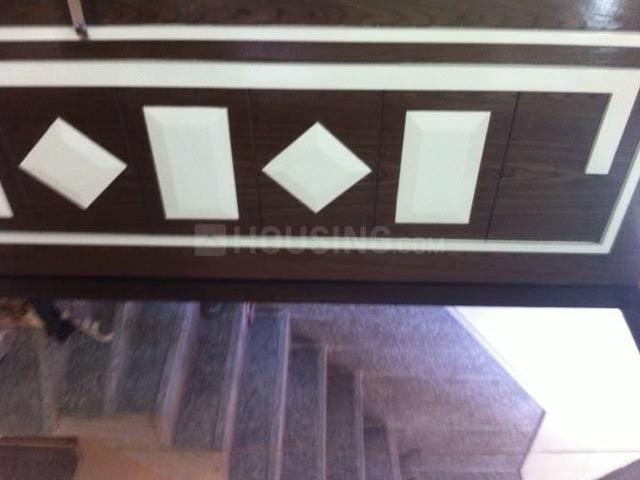 Flat for rent in North Delhi, Deri