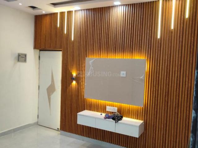 Flat for sale in North Delhi, Deri