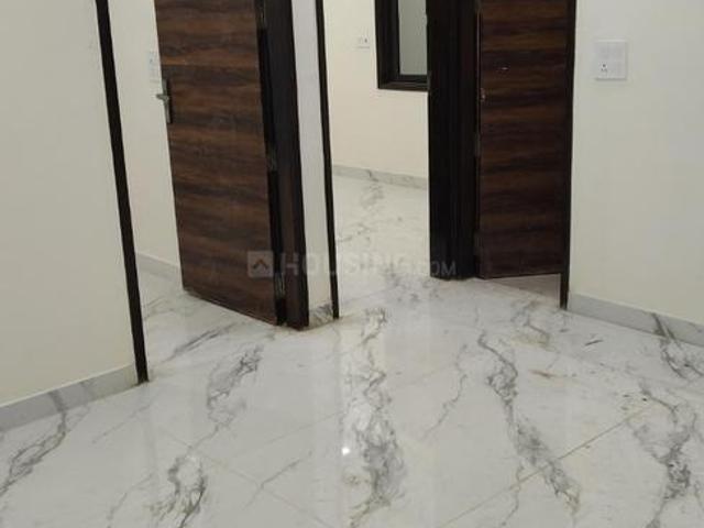 Flat for sale in North Delhi, Deri