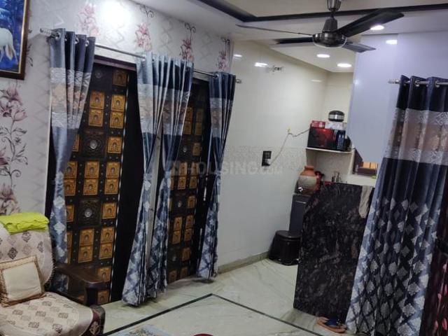 Flat for sale in North Delhi, Deri