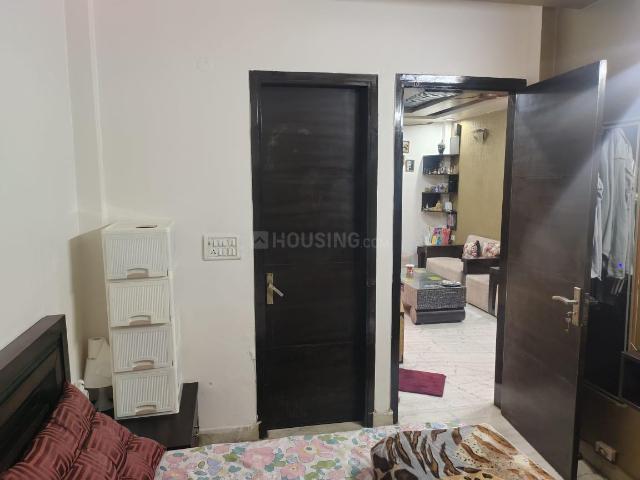 Flat for sale in North Delhi, Deri