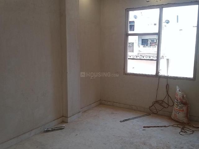 Flat for sale in North Delhi, Deri