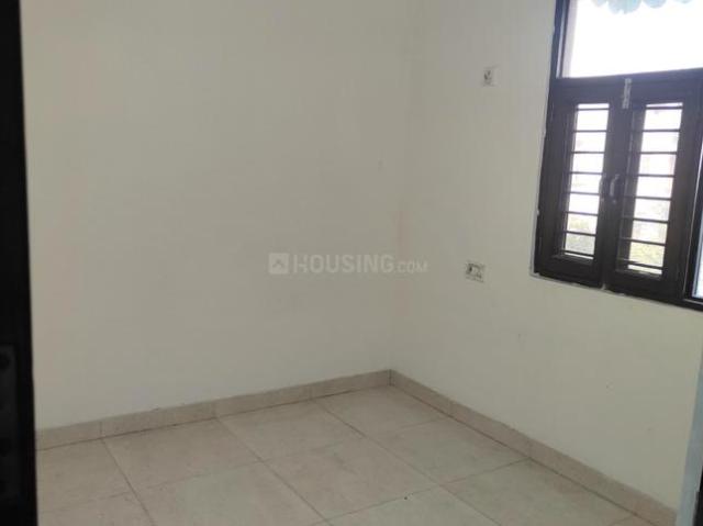Flat for sale in North Delhi, Deri
