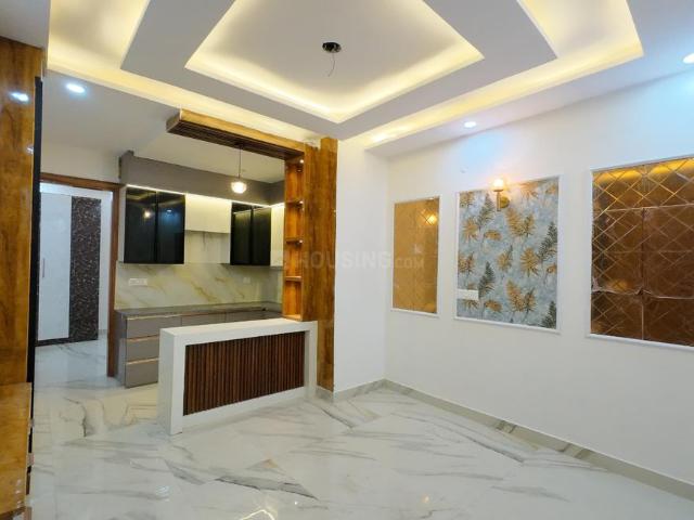 Flat for sale in South West Delhi, Deri