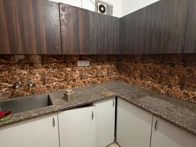 Flat for rent in South West Delhi, Deri