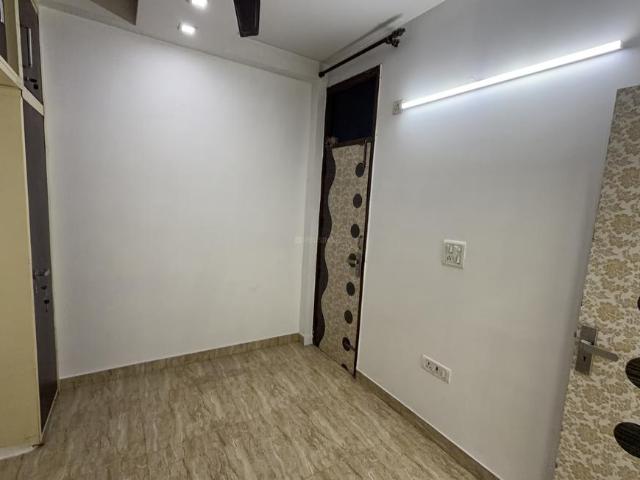 Flat for rent in South West Delhi, Deri