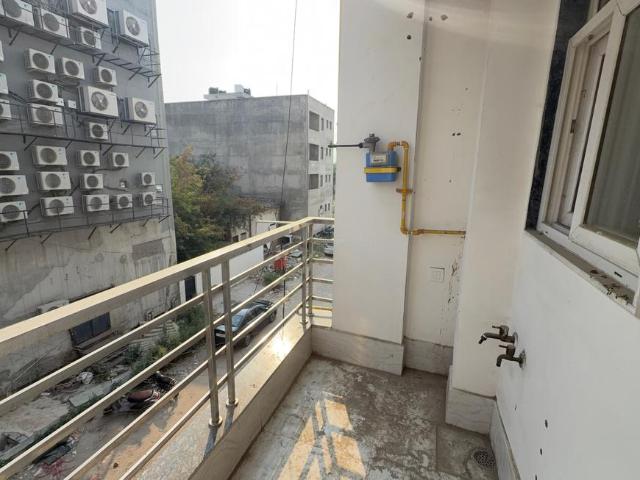 Flat for rent in South West Delhi, Deri