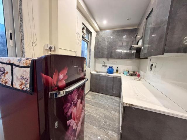Flat for rent in South West Delhi, Deri
