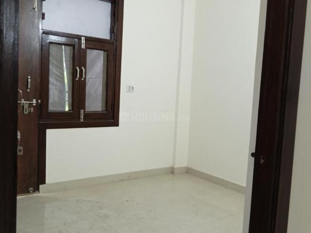 Flat for rent in South West Delhi, Deri