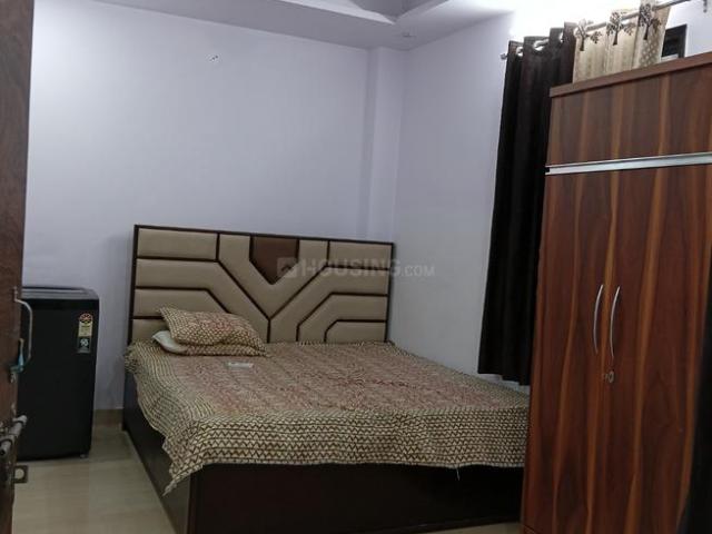 Flat for rent in South West Delhi, Deri