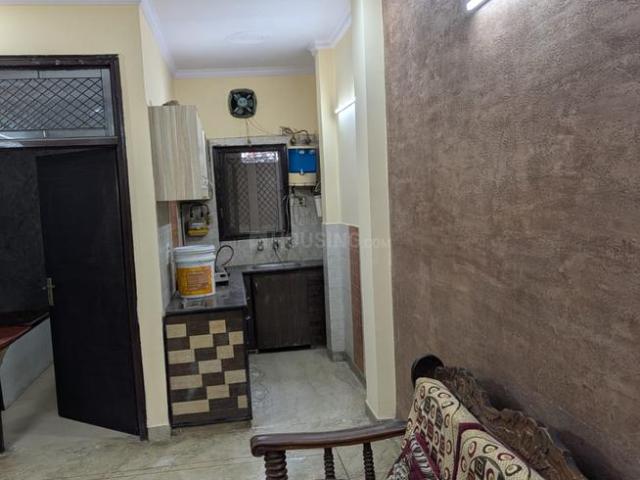Flat for rent in South West Delhi, Deri