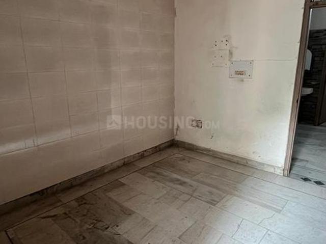 Flat for sale in North West Delhi, Deri