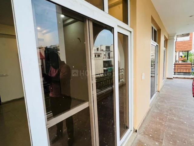 Flat for rent in Hariana