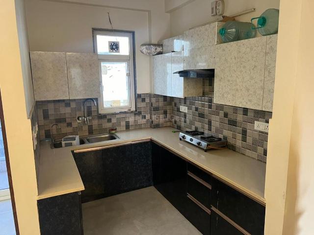 Flat for rent in Hariana