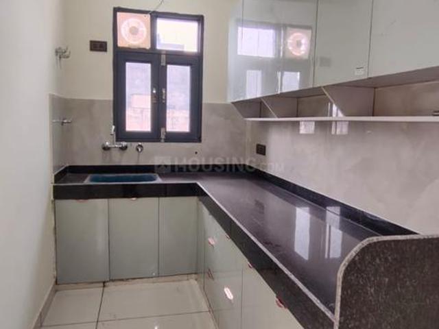 Flat for rent in South West Delhi, Deri