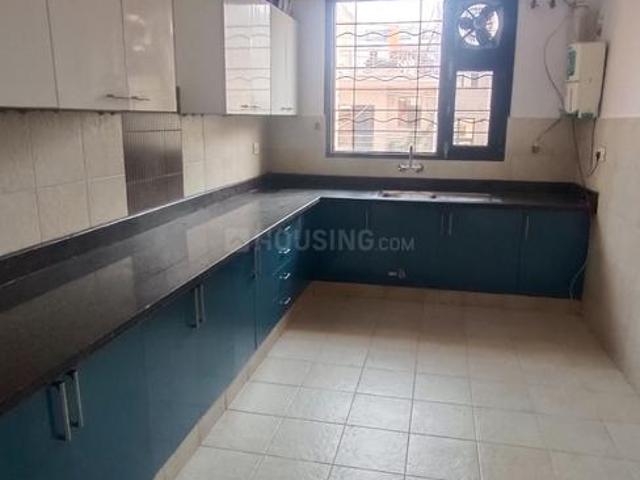 Flat for rent in Hariana