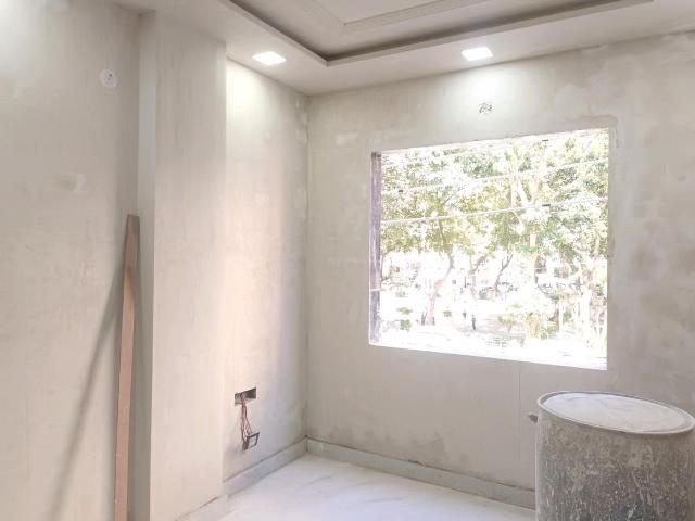 Flat for sale in Abdullahpur