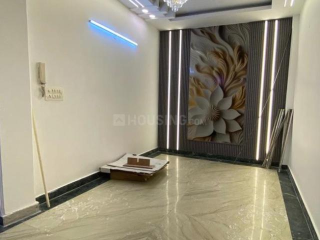 Flat for sale in North West Delhi, Deri
