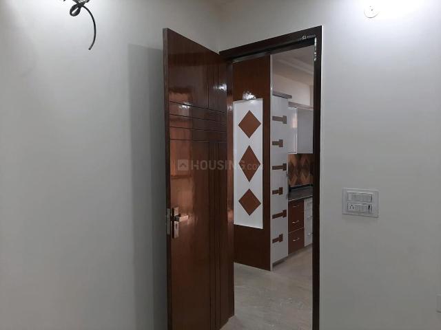 Flat for rent in North West Delhi, Deri