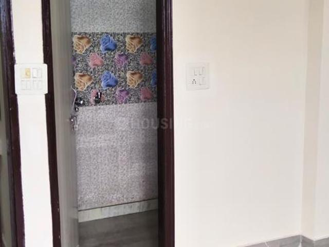 Flat for sale in South West Delhi, Deri