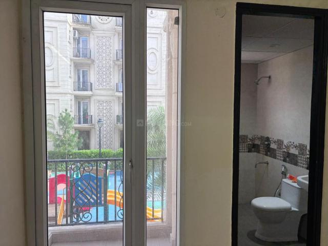 Flat for rent in Hariana