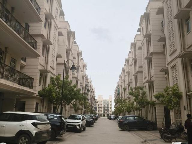 Flat for rent in Hariana