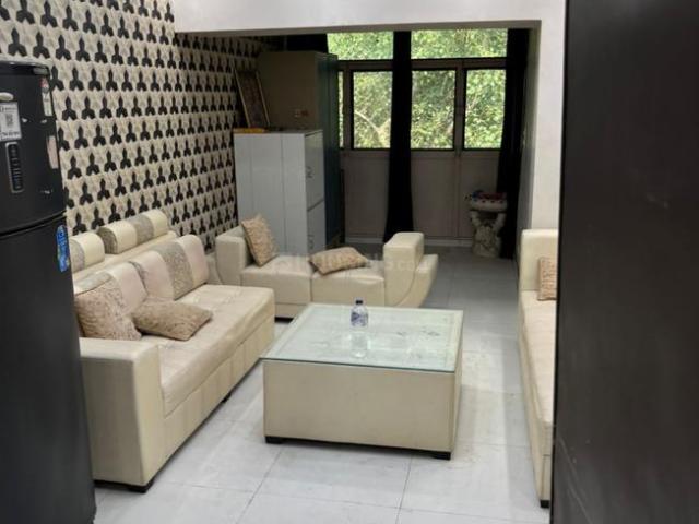 Flat for rent in North West Delhi, Deri