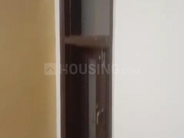 Flat for rent in North West Delhi, Deri