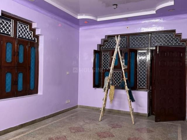 Flat for rent in North West Delhi, Deri