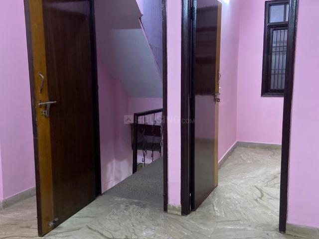 Flat for sale in North West Delhi, Deri