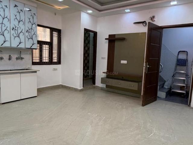 Flat for sale in North West Delhi, Deri
