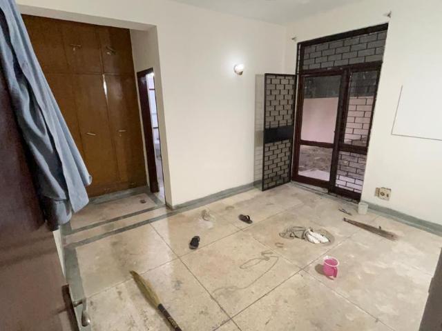 Flat for rent in Hariana
