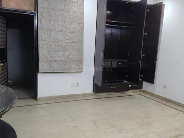 Flat for rent in Sector 45, Noida