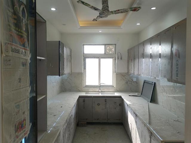 Flat for sale in Hariana
