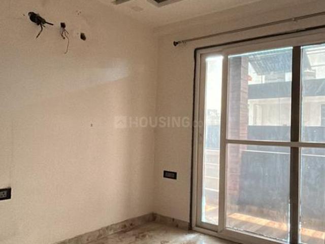 Flat for sale in Hariana