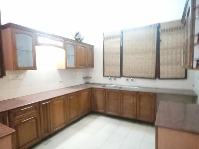 Flat for rent in Hariana